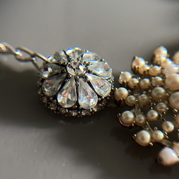 Banana Republic Vintage Silver Tone Rhinestone Pearl Choker Necklace - Picture 3 of 16